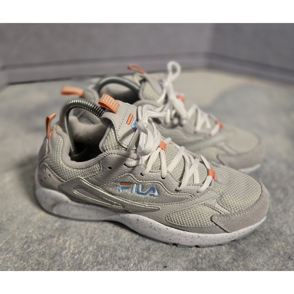 Fila Sneakers Women's Size 8.5 Retro Chunky Soles Comfort Grey New